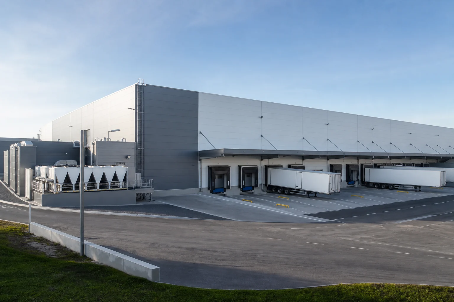 Logistics buildings planned around material flow